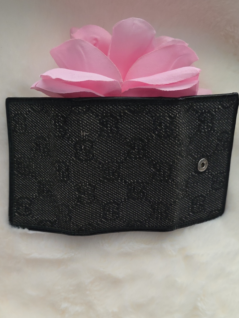 Preloved Gucci Key Holder 100% Authentic